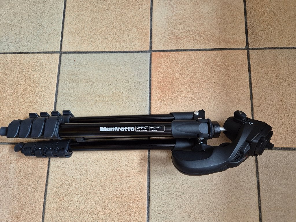 trepied, 125 à 150 cm, Pliable, Comme neuf, Enlèvement