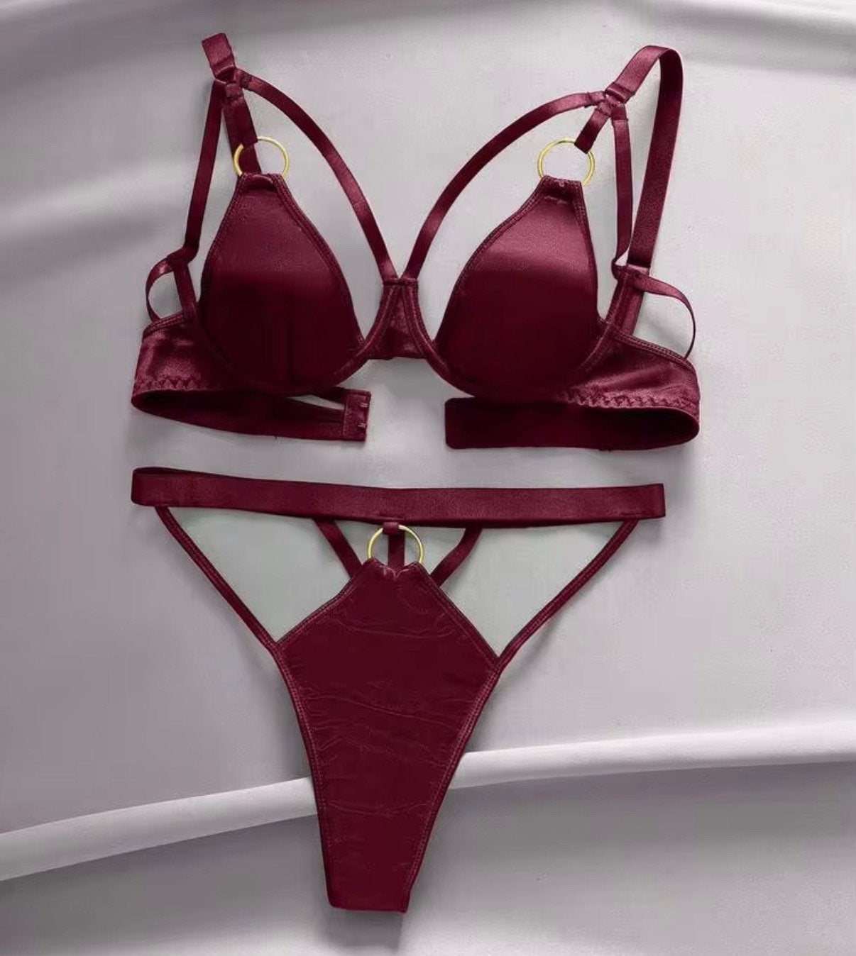 Lingerie, ensembles, soutien-gorge et autres sous-vêtements, Envoi, Soutien-gorge