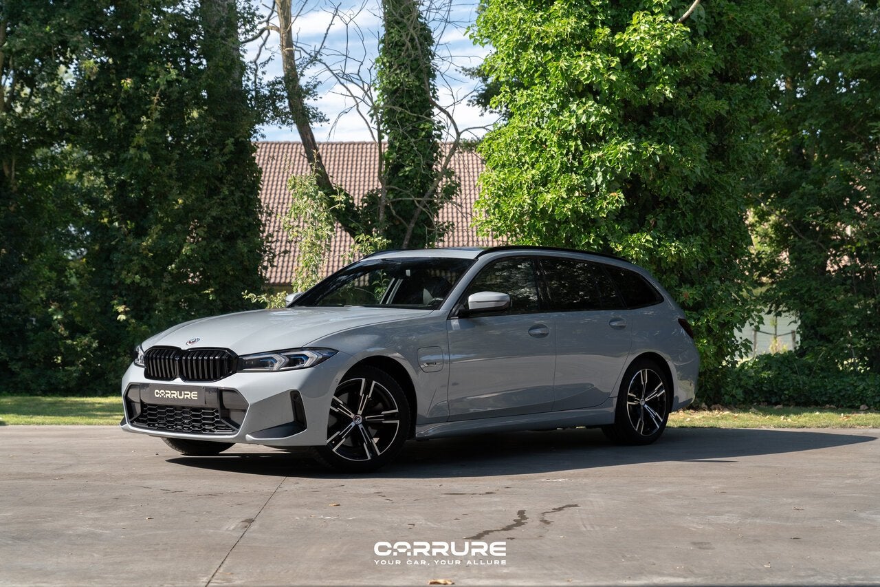 BMW 330 e TOURING MPACK TREKHAAK PANO LEDER HEADUP KEYLESS, Auto's, 1998 cc, 0 min, 0 kg, 216 kW
