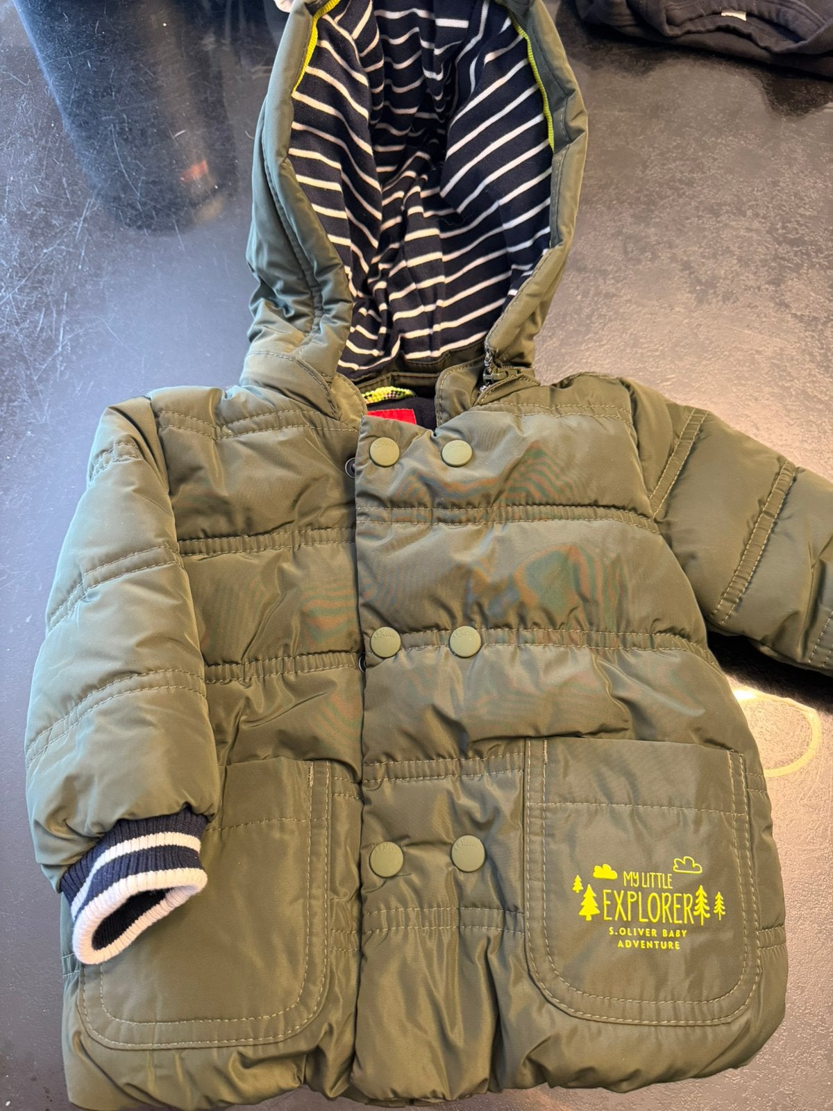 Winterjasje S.Oliver maatje 62, Enfants & Bébés, Vêtements enfant | Autre, Enlèvement, Comme neuf