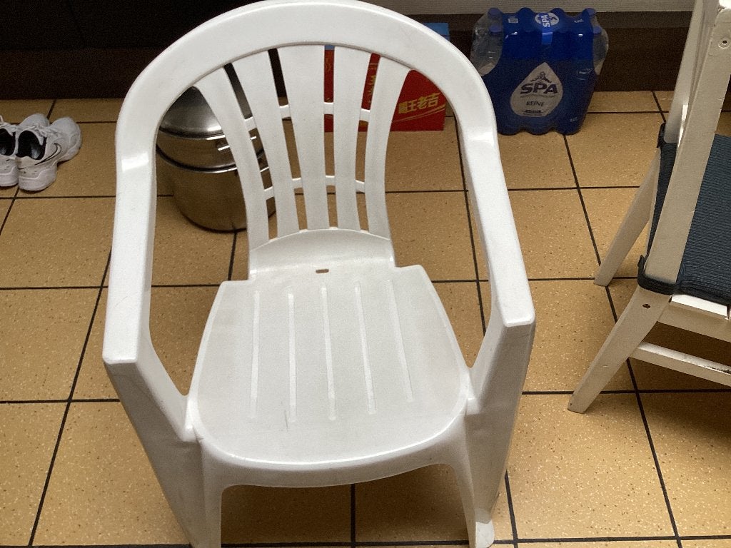 Tuinstoel,wit plastic 8stuk, Enlèvement, Comme neuf, Plastique, Empilable