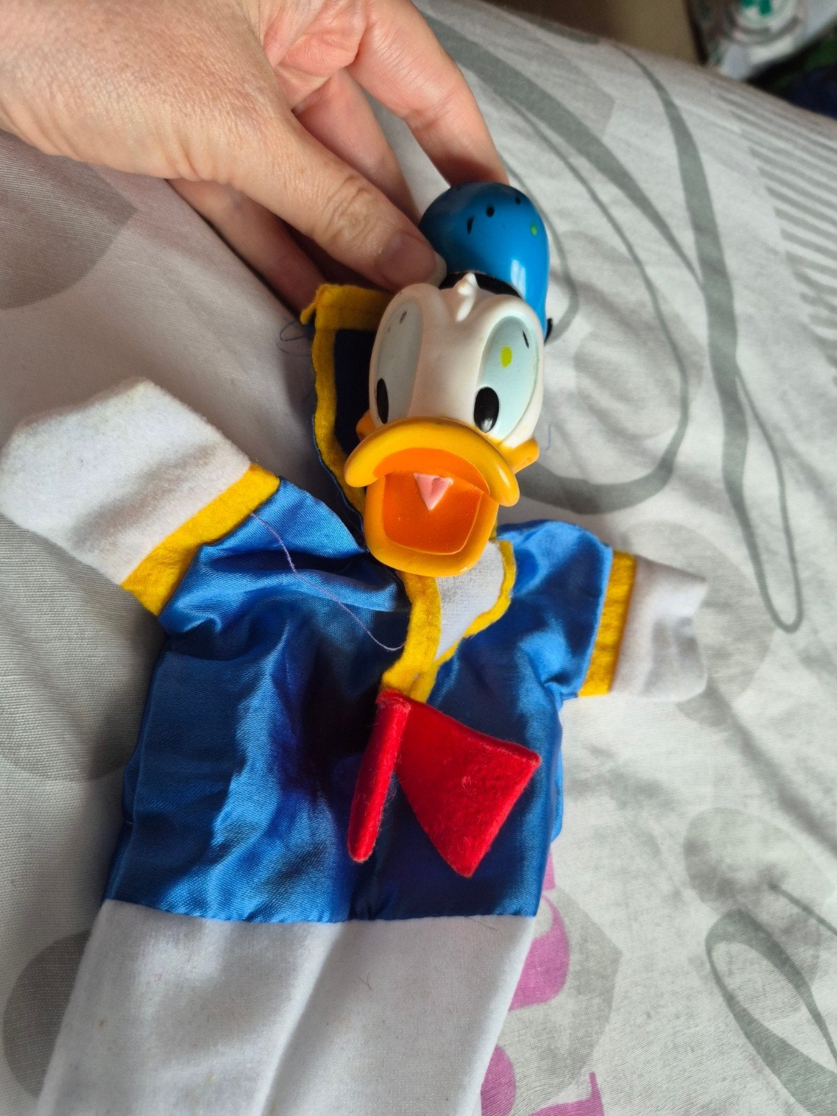 Disney Donald duck handpop vintage beetje stift op 25cm, Ophalen of Verzenden, Donald Duck