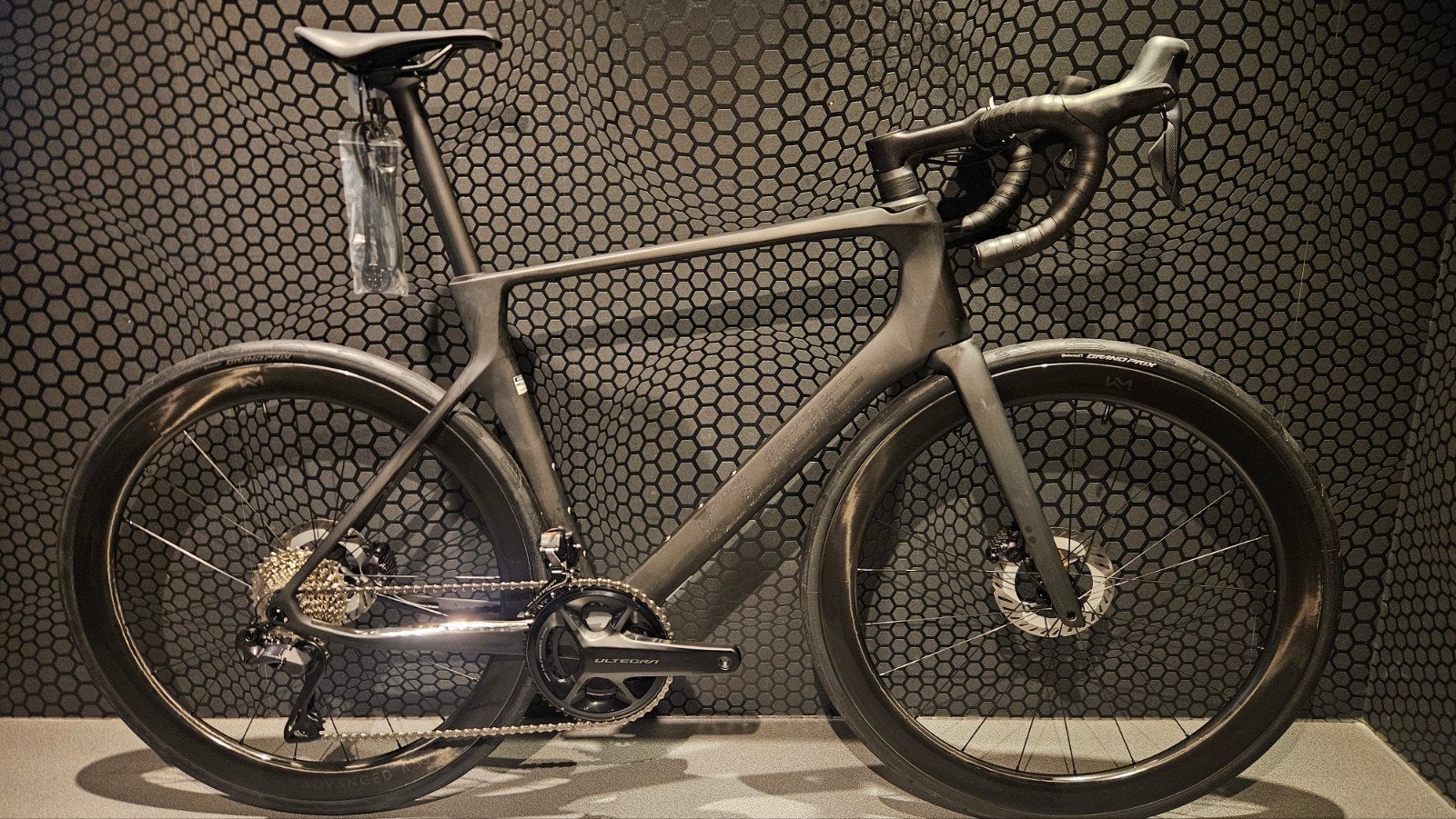 Cube Agree C:62 Pro €3449
maat 58 / center-top 52cm
carb, Fietsen en Brommers, Fietsen | Racefietsen, Nieuw, Overige merken, Carbon