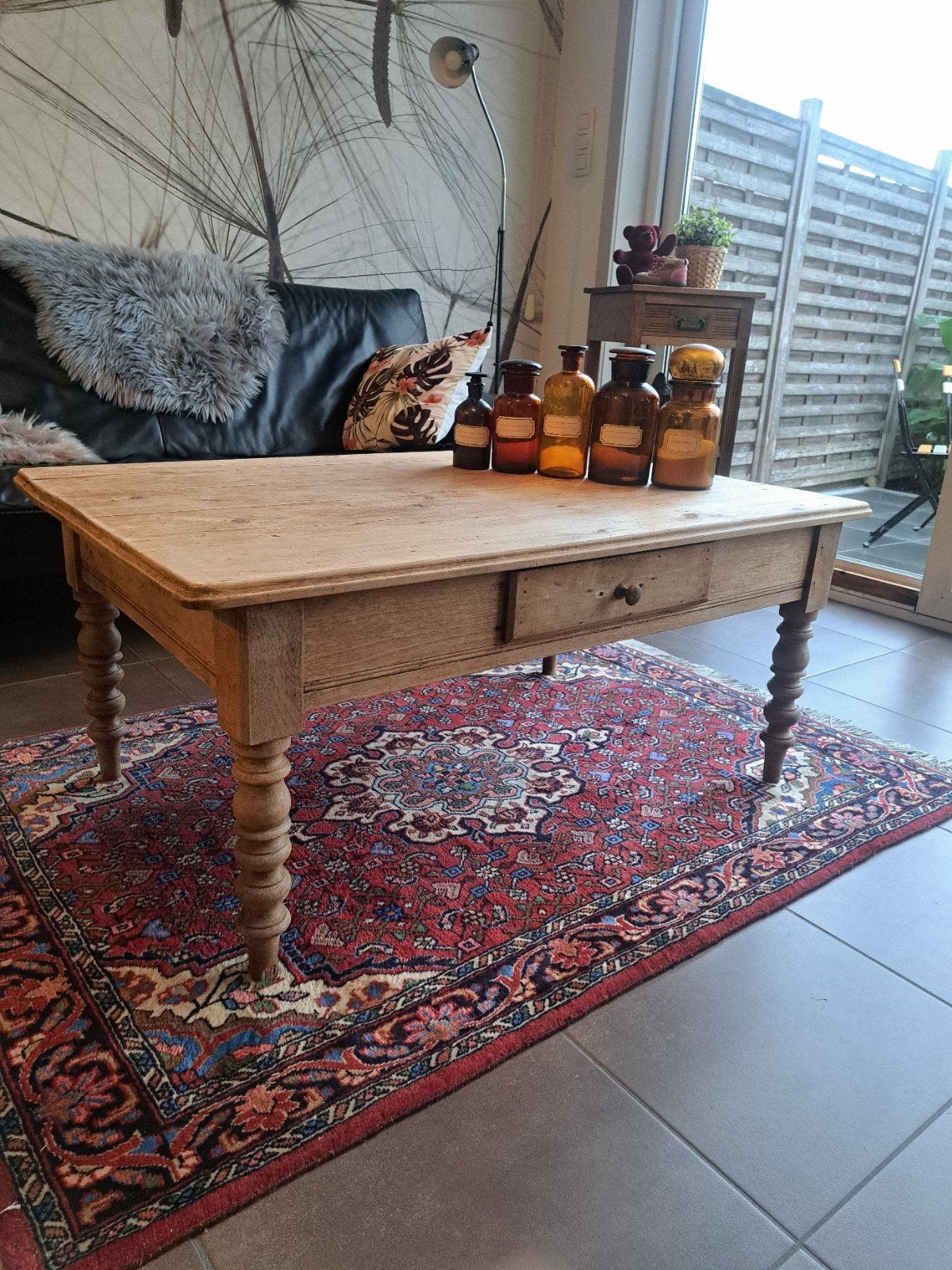 Salontafel, Ophalen