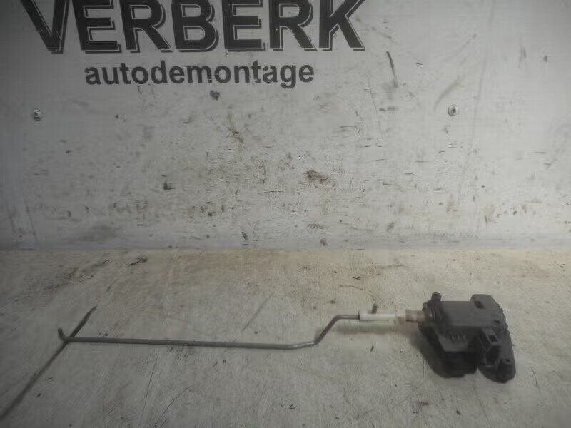 CENTRALE VERGRENDELING MOTOR BRANDSTOFKLEP A6 Avant (C5), Enlèvement ou Envoi, Auto-Union-Straße 1, 85057 Ingolstadt, DE, Info@audi.de