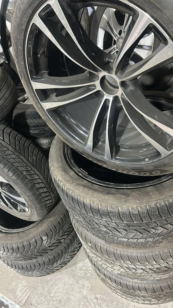 MERCEDES GLC BANDEN MET VELGEN, Auto-onderdelen, Gebruikt, -, -, Banden en Velgen