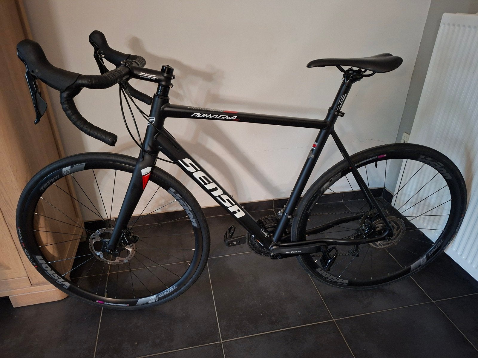 Sensa Romagna - Full 105 - Hydrolic Discs - Top Bike !!!, Fietsen en Brommers, Ophalen
