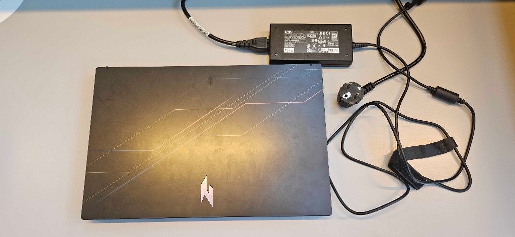 Acer Nitro V15, Informatique & Logiciels, Acer Nitro, Gaming, SSD, Azerty