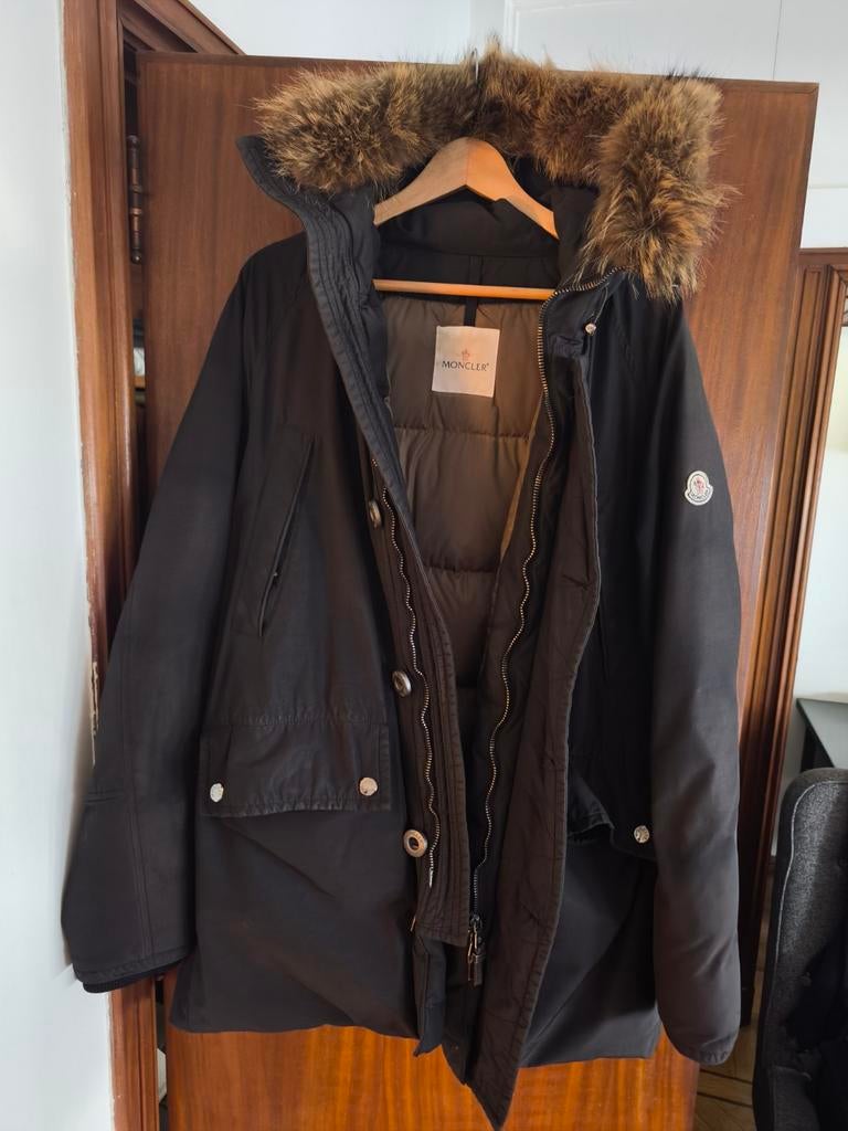 Parka duvet Moncler capuche fourrure amovible taille xl, Ophalen, Moncler, Zwart, Maat 56/58 (XL)