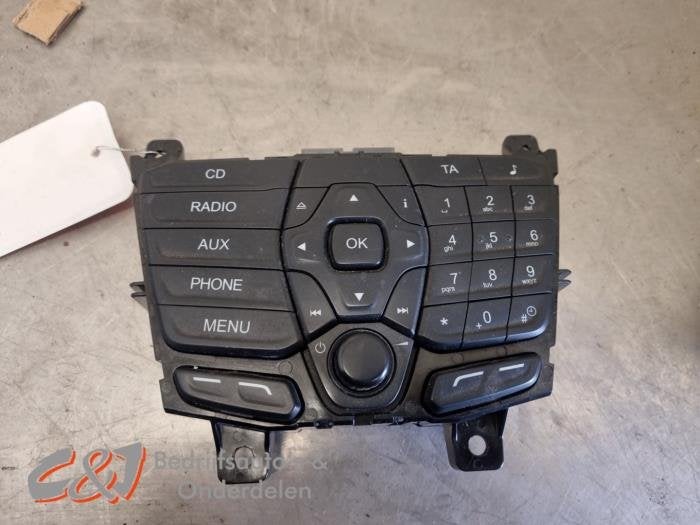 Panneau commande radio d'un Ford Transit Connect, -, 3 mois de garantie, -, -