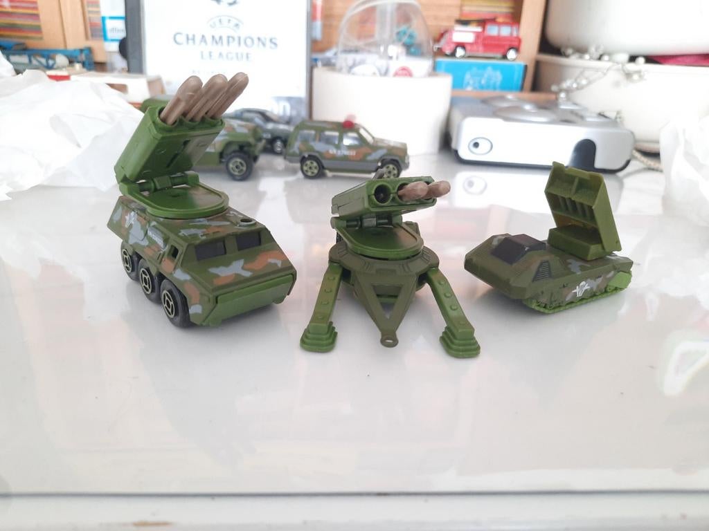 Majorette Military tank / rocket shooters, Ophalen of Verzenden, Gebruikt, Auto