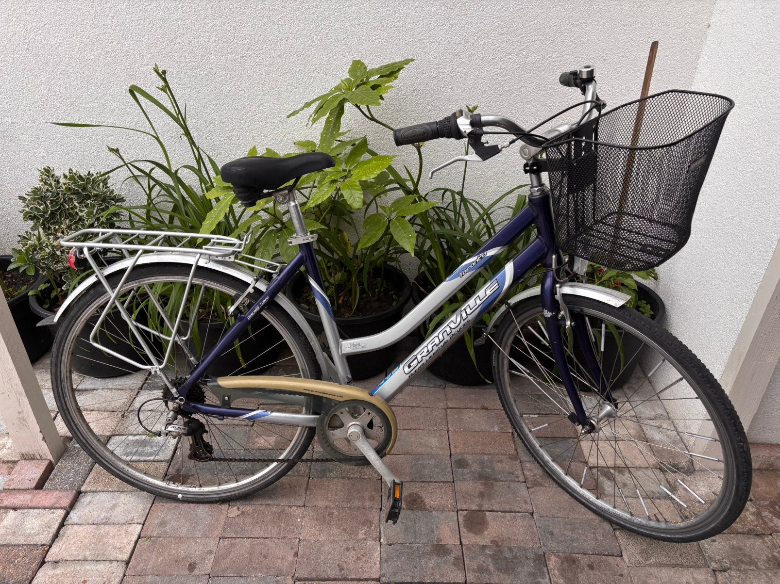 Damesfiets, Fietsen en Brommers, Ophalen, Zo goed als nieuw, Velgrem, Overige merken