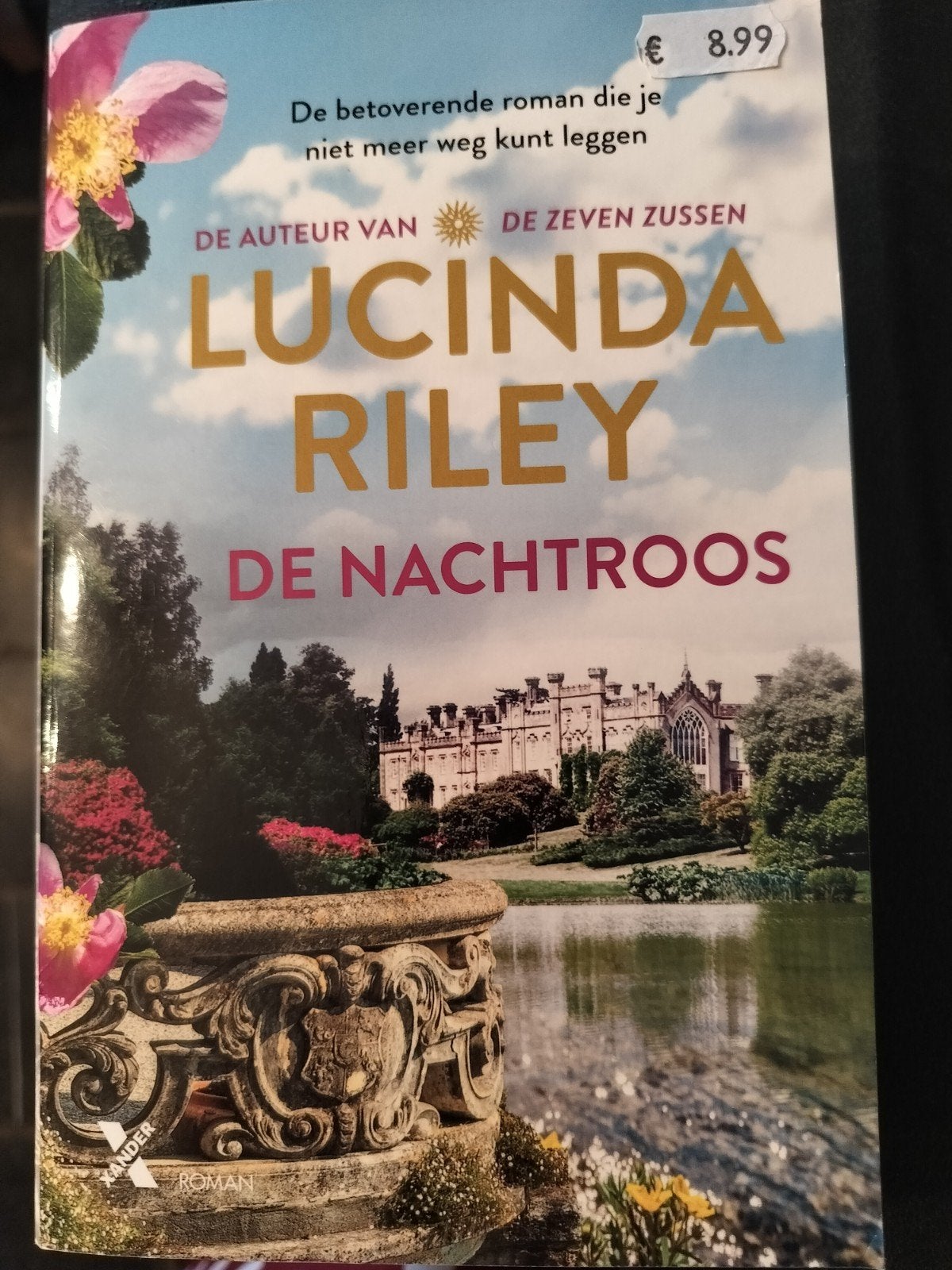 Lucinda Riley - De nachtroos, Boeken, Ophalen of Verzenden, Lucinda Riley