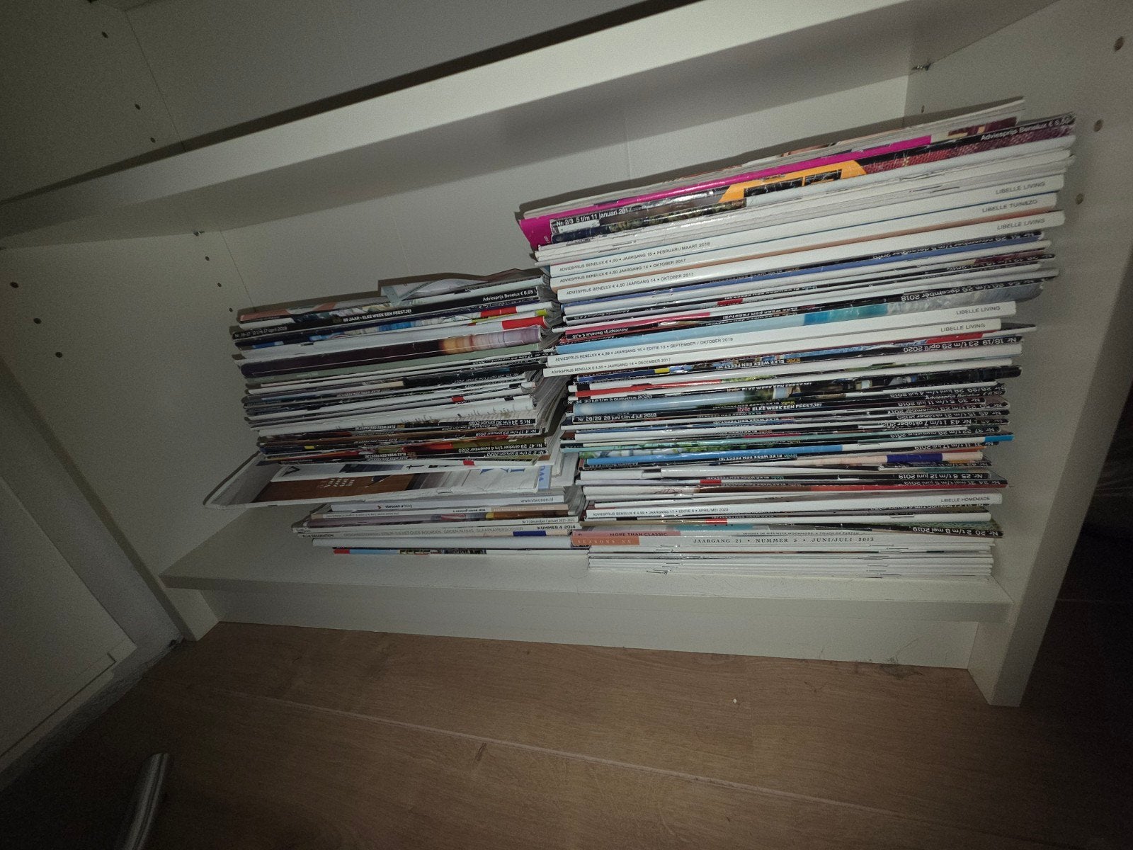 Heel veel tijdschriften m.n. libelles en woonbladen, Enlèvement