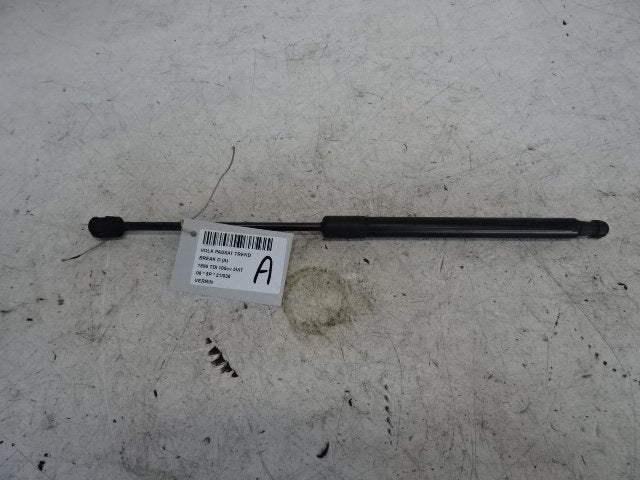 VERIN A GAZ Volkswagen Passat Variant (3C5), Volkswagen, Mevr. I. Hauben, Utilisé, Rue de l'Espoir 34 34
4030  GRIVEGNÉE, BE