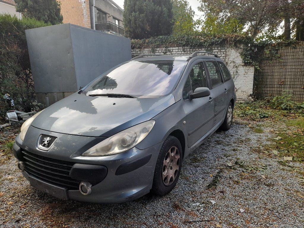 Peugeot 307 break 1.6i Essence, Climatisation automatique, Boîte manuelle, 5 portes, Particulier