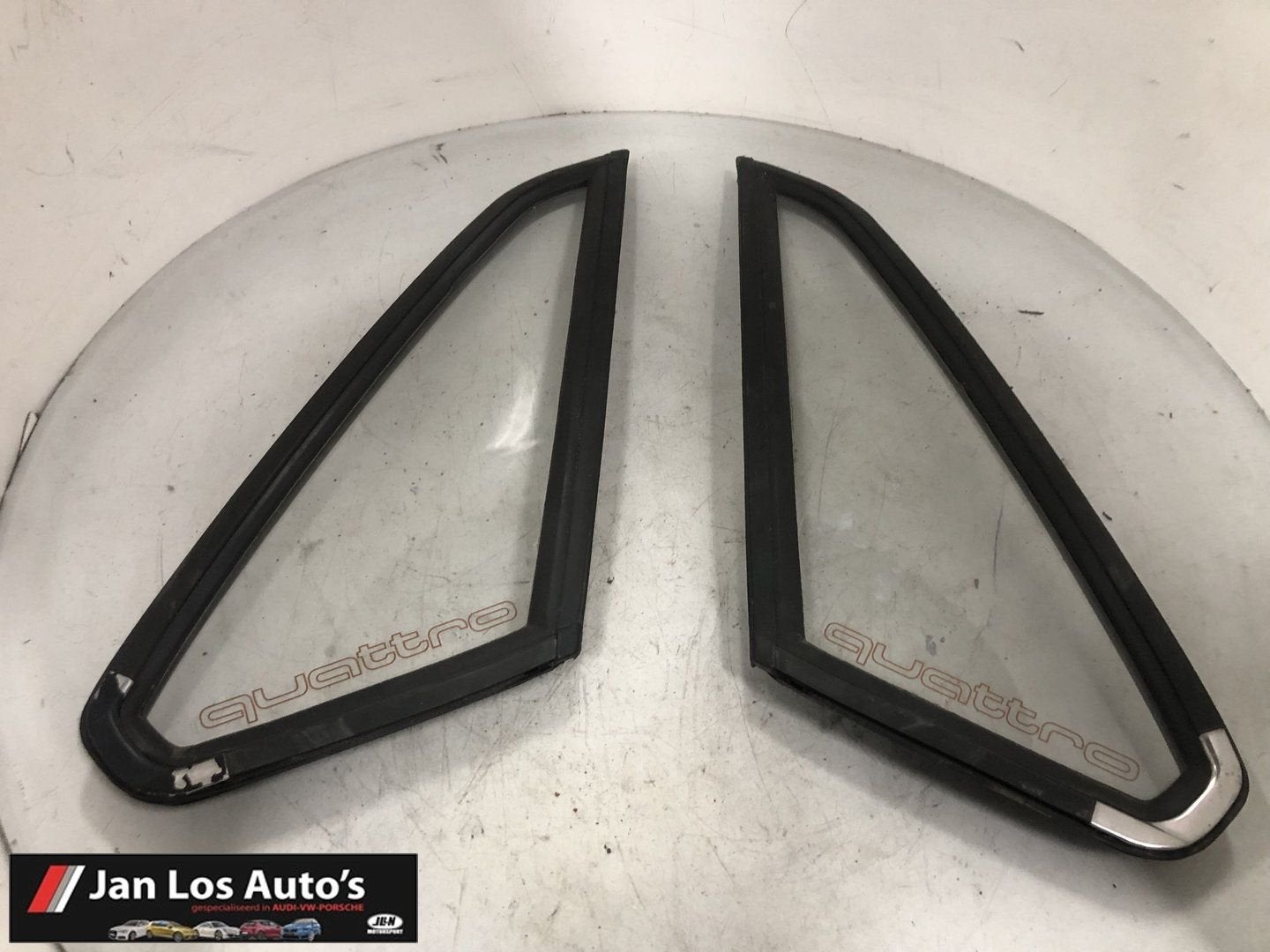 Audi 80 B2 ruit c stijl l + r met quattro opschrift, Gebruikt, -, -, -