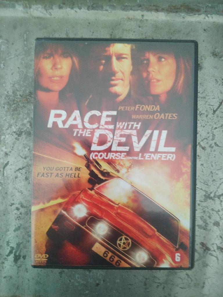 Race with the devil, À partir de 6 ans, Envoi, Comme neuf, Action