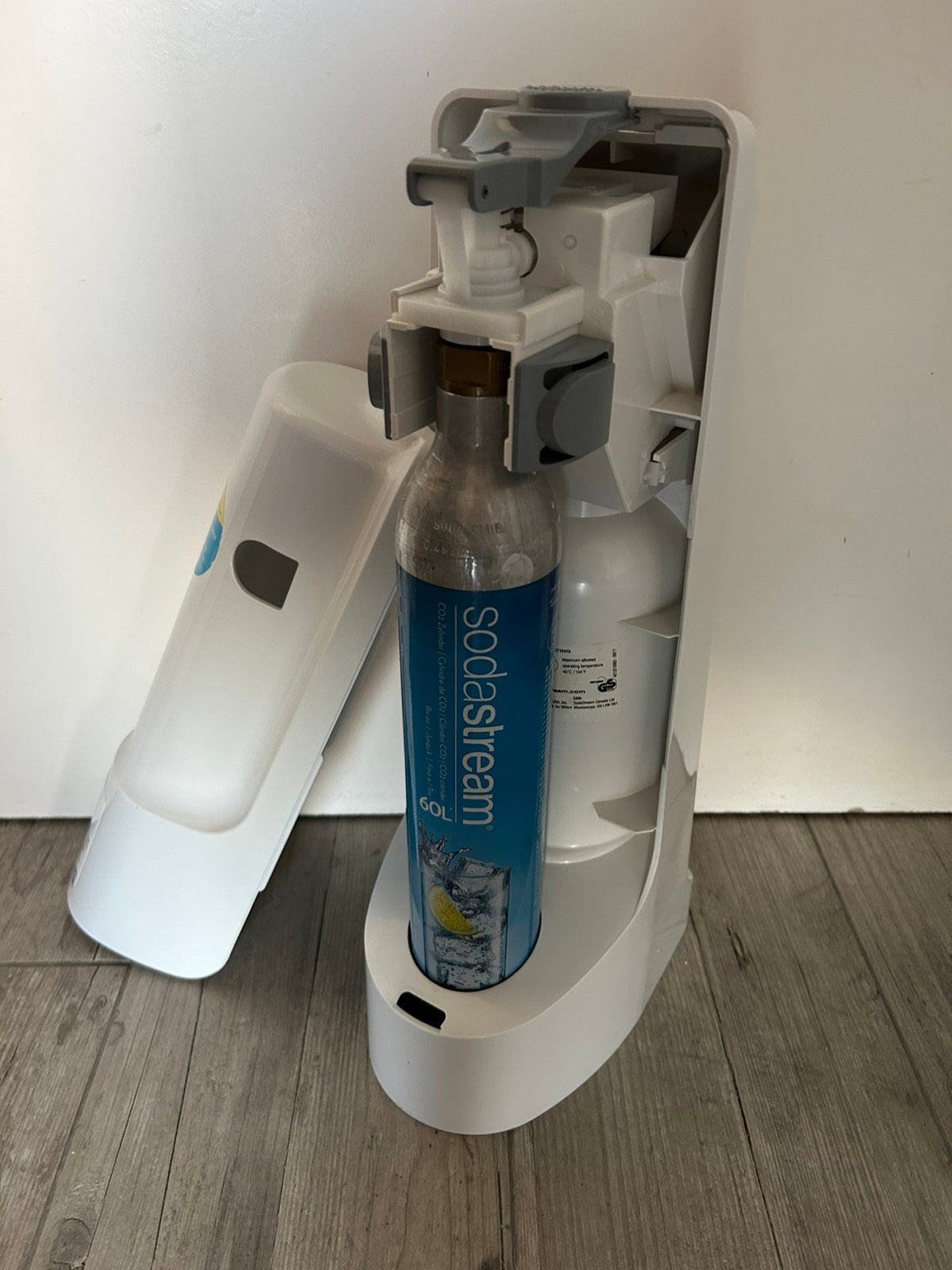 Sodastream, Enlèvement, Utilisé