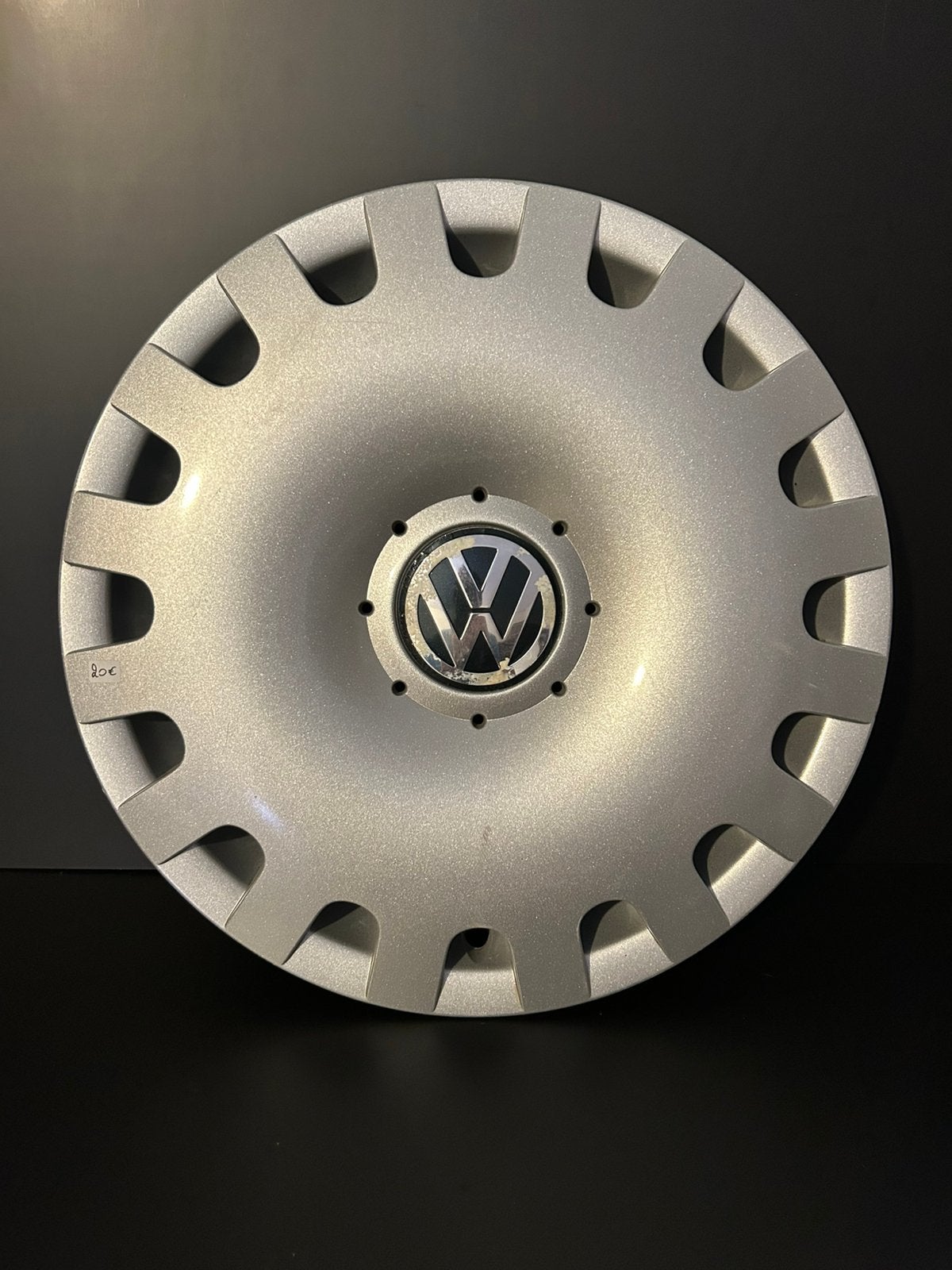 1 enjoliveur d’origine vw passat bora 16", Autos : Divers, Enjoliveurs, Comme neuf, Enlèvement ou Envoi