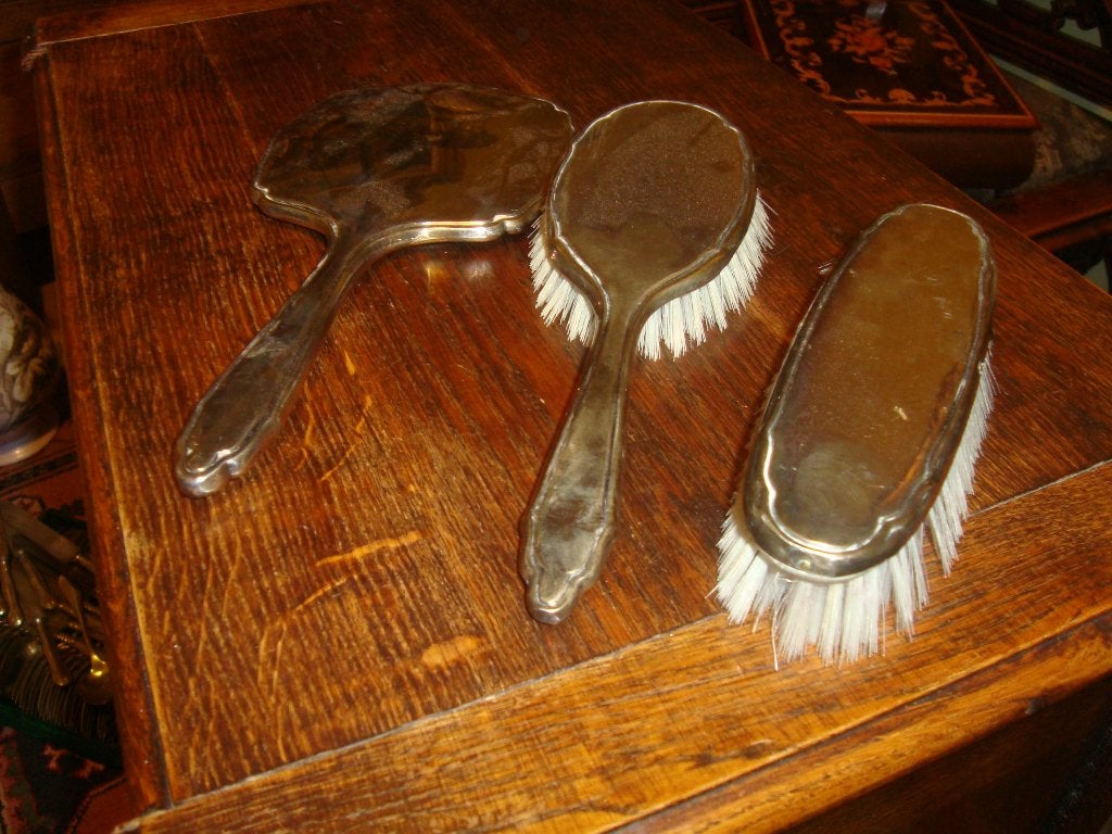 Verzilverd toiletset. Jaren'50., Ophalen