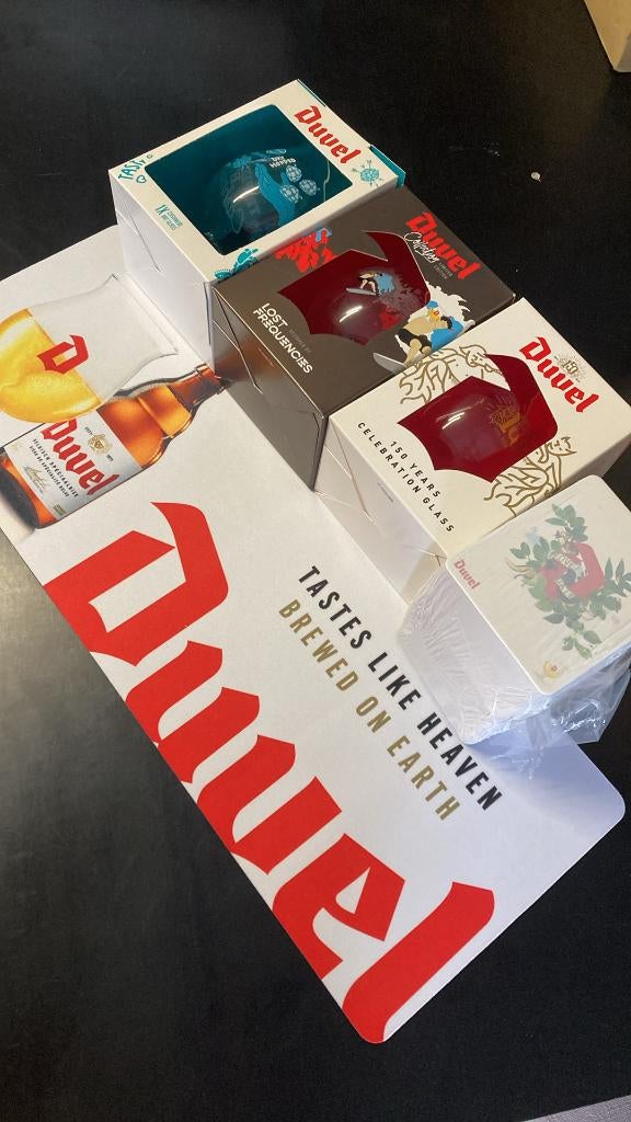 Duvel collectie – 3 limited edition glazen + bar mat, Verzamelen, Biermerken, Nieuw, Glas of Glazen, Duvel, Ophalen of Verzenden