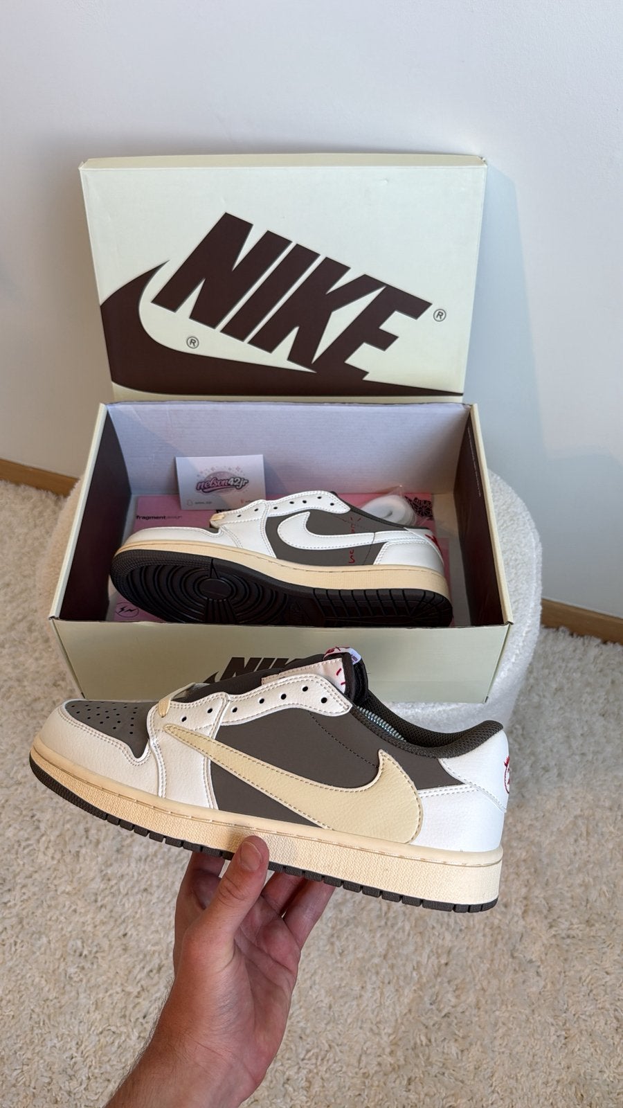 Jordan 1 Low Travis Scott Reverse Mocha ️, Kleding | Heren, Schoenen, Overige kleuren, Ophalen of Verzenden, Zo goed als nieuw