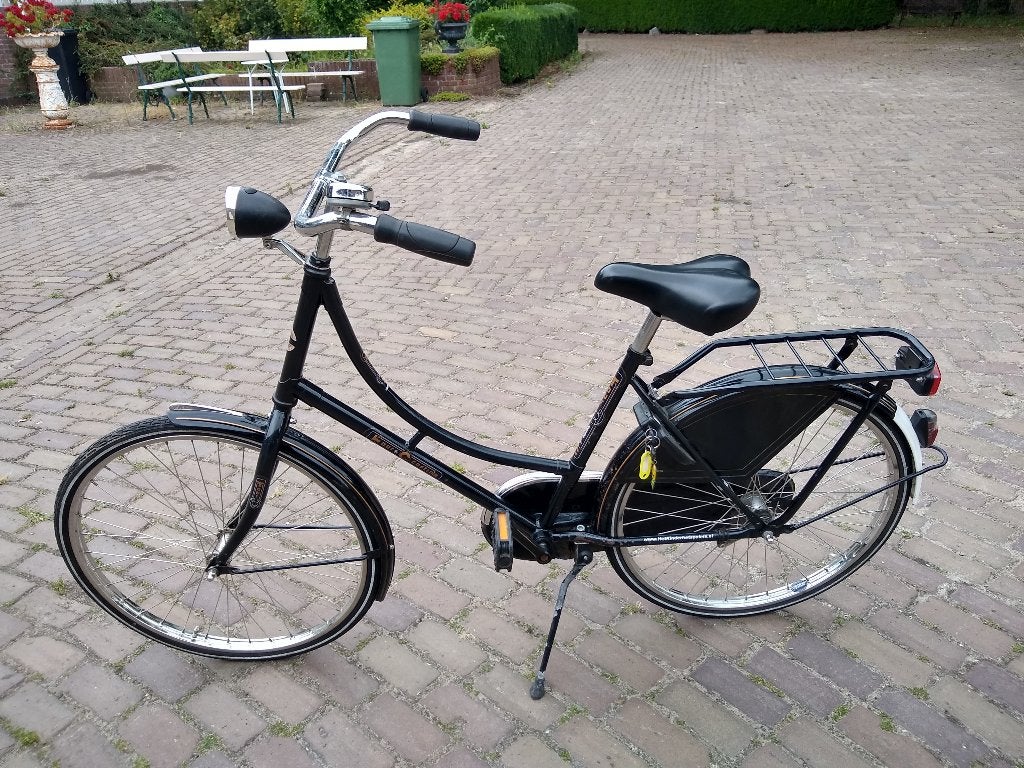 Cortina omafiets,24 inch zwart.Tot leeftijd ca 12 jaar, Ophalen, Terugtraprem, 24 inch, Zo goed als nieuw
