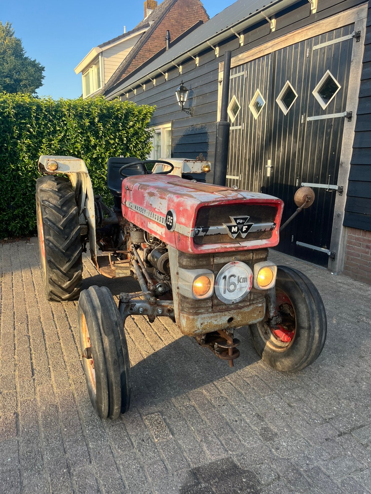Massey Ferguson 35 ans, Enlèvement, Massey Ferguson