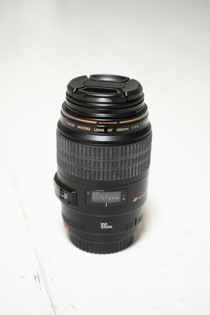 Canon EF 100mm f/2.8 USM Macro, Audio, Tv en Foto, Foto | Lenzen en Objectieven, Ophalen, Zo goed als nieuw, Macrolens