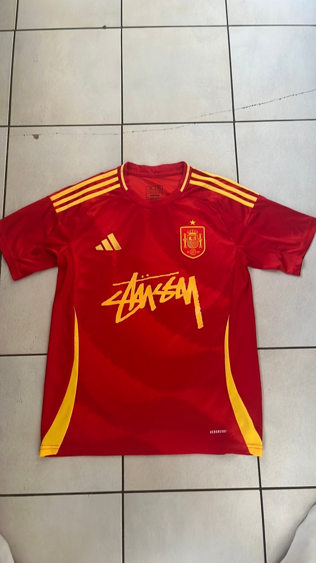 Maillot de football espagnol, Taille M, Enlèvement ou Envoi, Neuf, Maillot