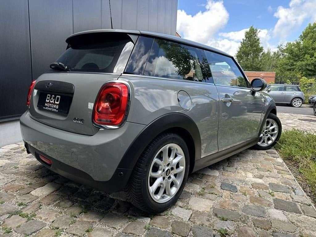 MINI One One 1.2i Sport/NAVI/, Cruise/Bleutooth/alu, PDC, 5, Auto's, Mini, https://public.car-pass.be/vhr/c42156e3-d560-45ea-bb60-78d10a459e4d