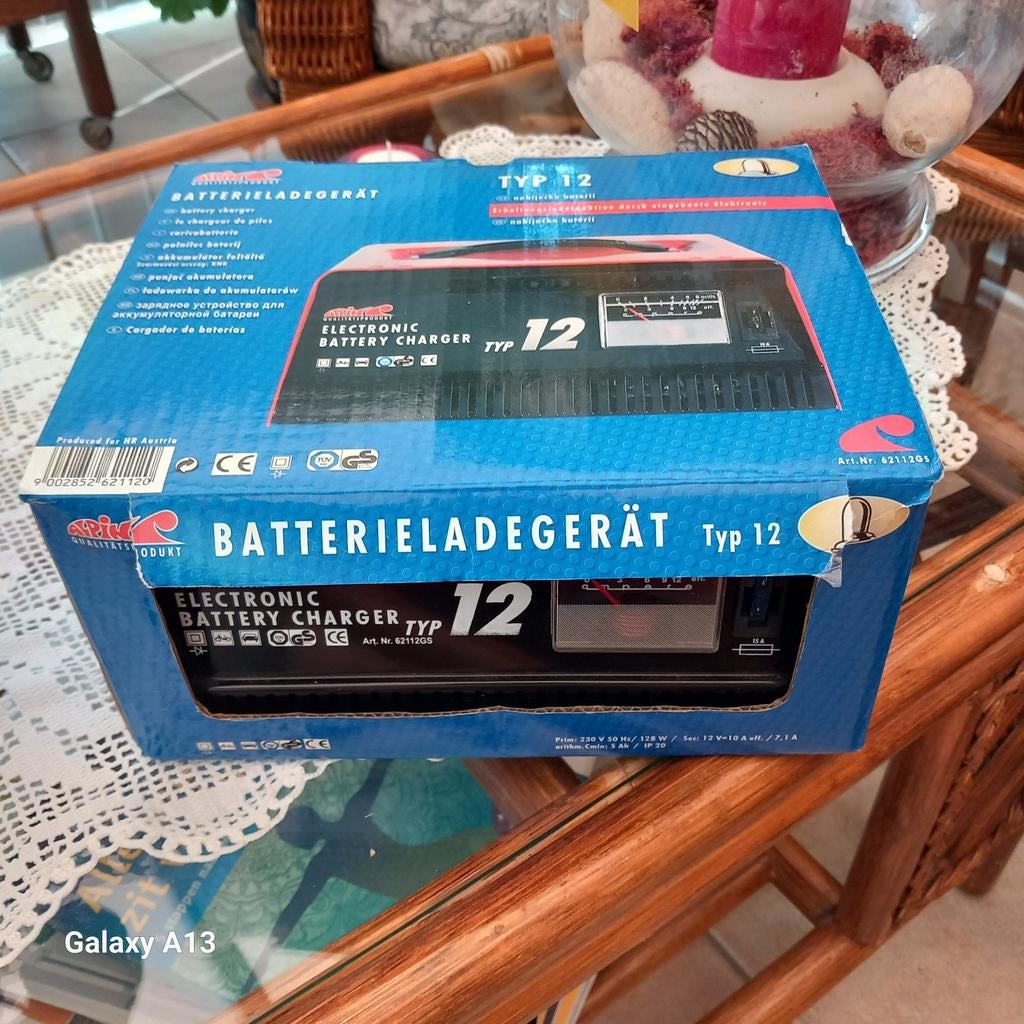 Batterijlader  type12, Auto-onderdelen, Accu's en Toebehoren, Ophalen of Verzenden, Nieuw