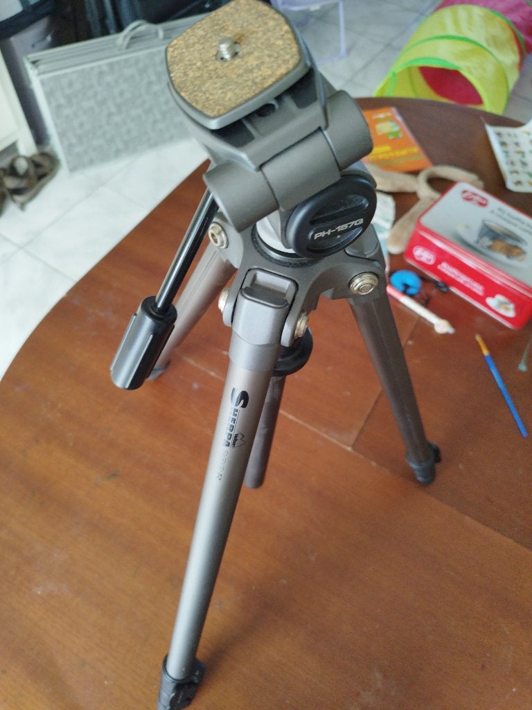 Statief voor reflexcamer sherpa 200R, Ophalen, Velbon, Driepoot, Zo goed als nieuw