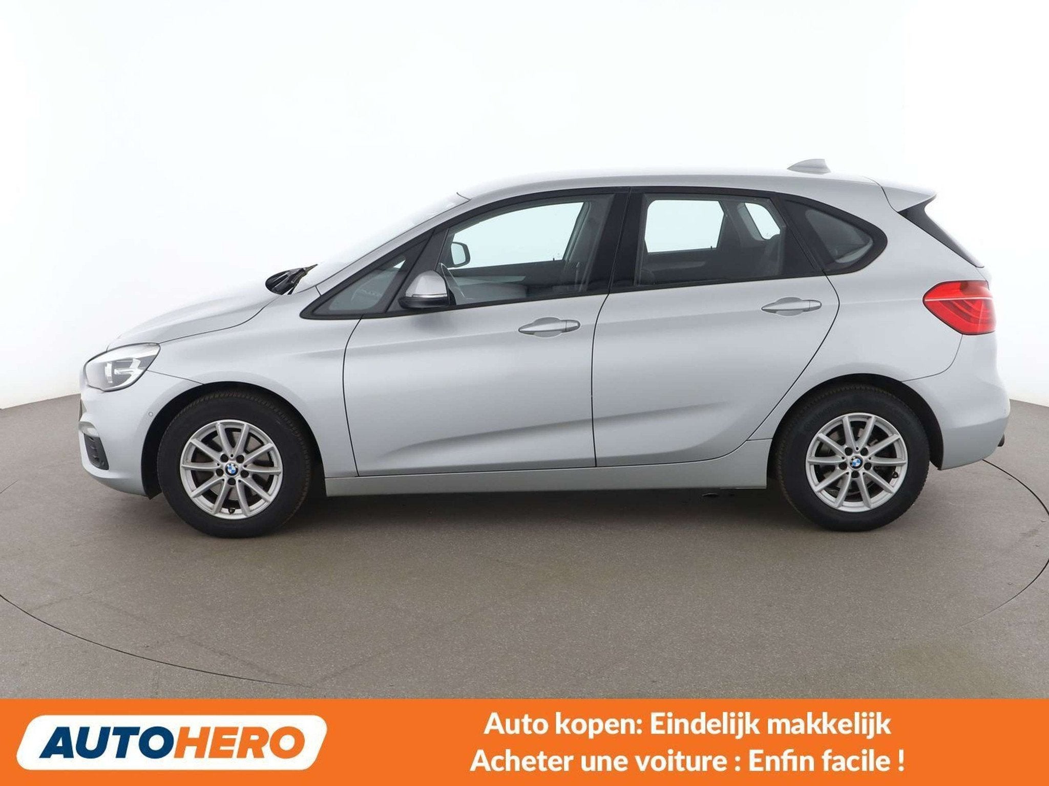 BMW 2 Serie 218 218i Active Tourer Basis (bj 2015), Auto's, Gebruikt, Zwart, 136 pk, Lichtsensor