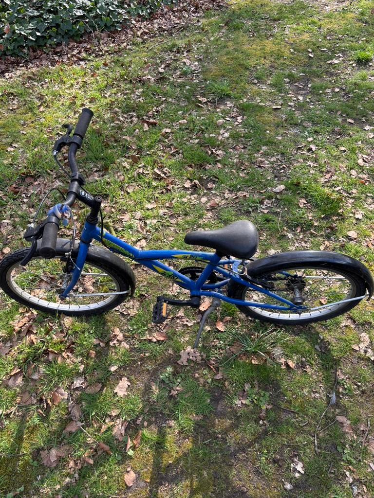 Fiets Decathlon mits opsmuk kan hij nog een rondje mee, Ophalen, Gebruikt