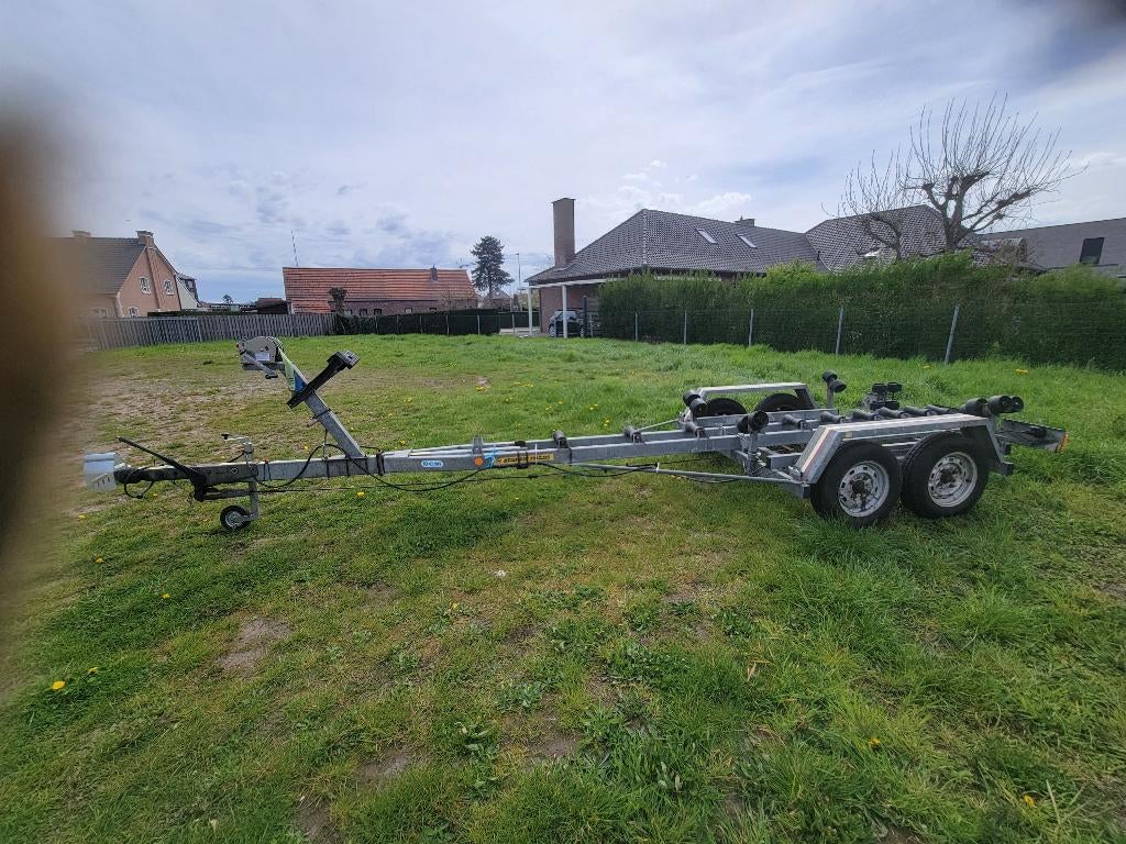 Boottrailer Mecanorem 1700 kg MTM zonder geldige keuring, Watersport en Boten, Ophalen, Gebruikt, 1500 tot 3000 kg, Sloepentrailer
