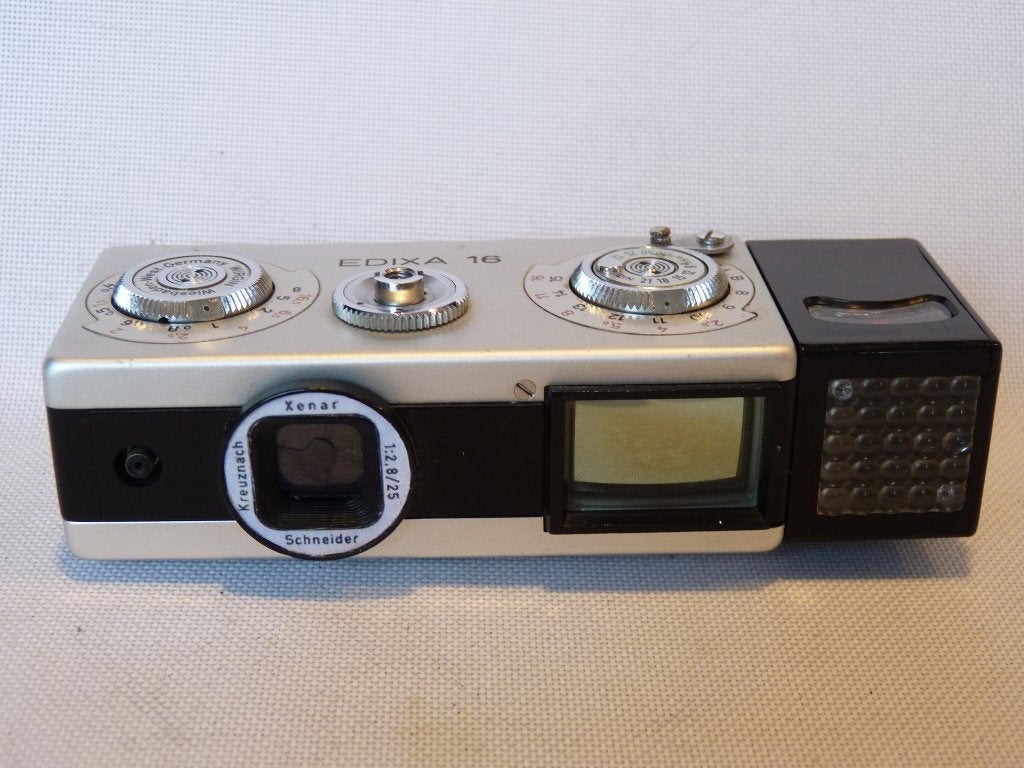 Mini-appareil photo Edixa 16 avec objectif Xenar, 1962, Enlèvement ou Envoi, Comme neuf, Compact, Autres Marques