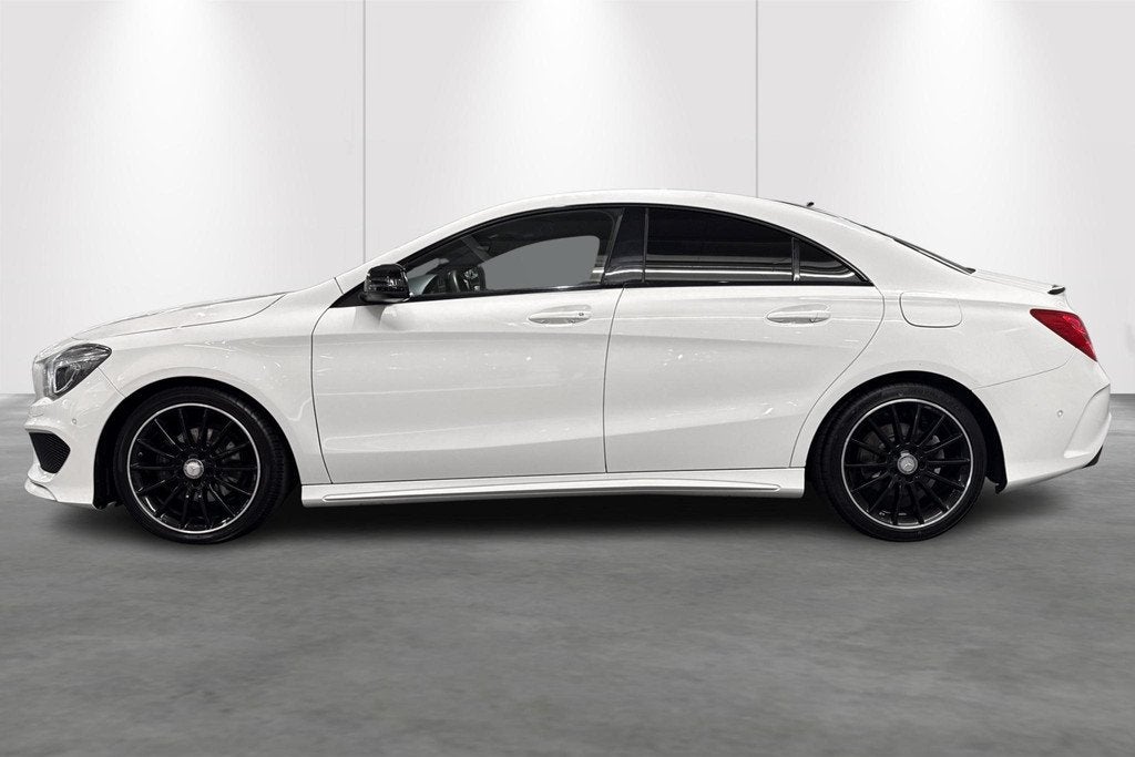 Mercedes-Benz CLA-klasse 2.1 CLA 200 CDI AMG Line, Auto's, Stof, Gebruikt, Euro 6, 4 cilinders