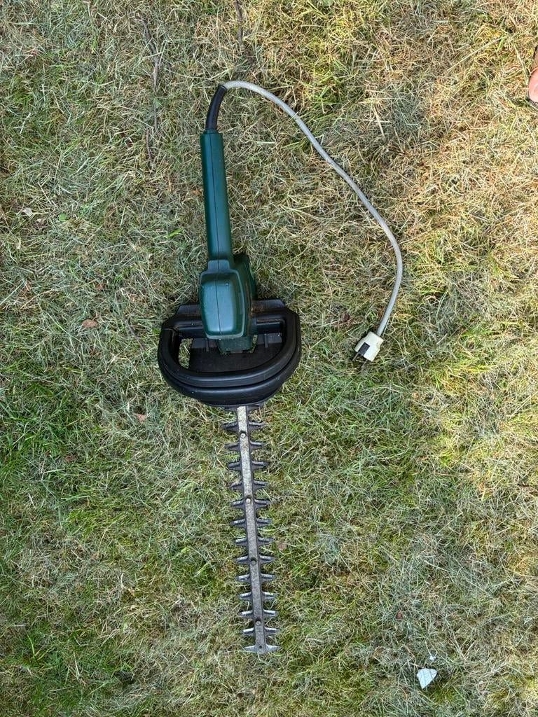 Elektrische heggenschaar METABO, Ophalen, Gebruikt, Elektrisch