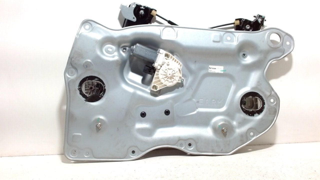 Raammechaniek elektrisch rechts voor Nissan 370 Z, Onderdelen@venauto.nl, Van der Ven Autorecycling B.V., Gebruikt, Ettenseweg 76, 4706 PB Roosendaal, The Netherlands