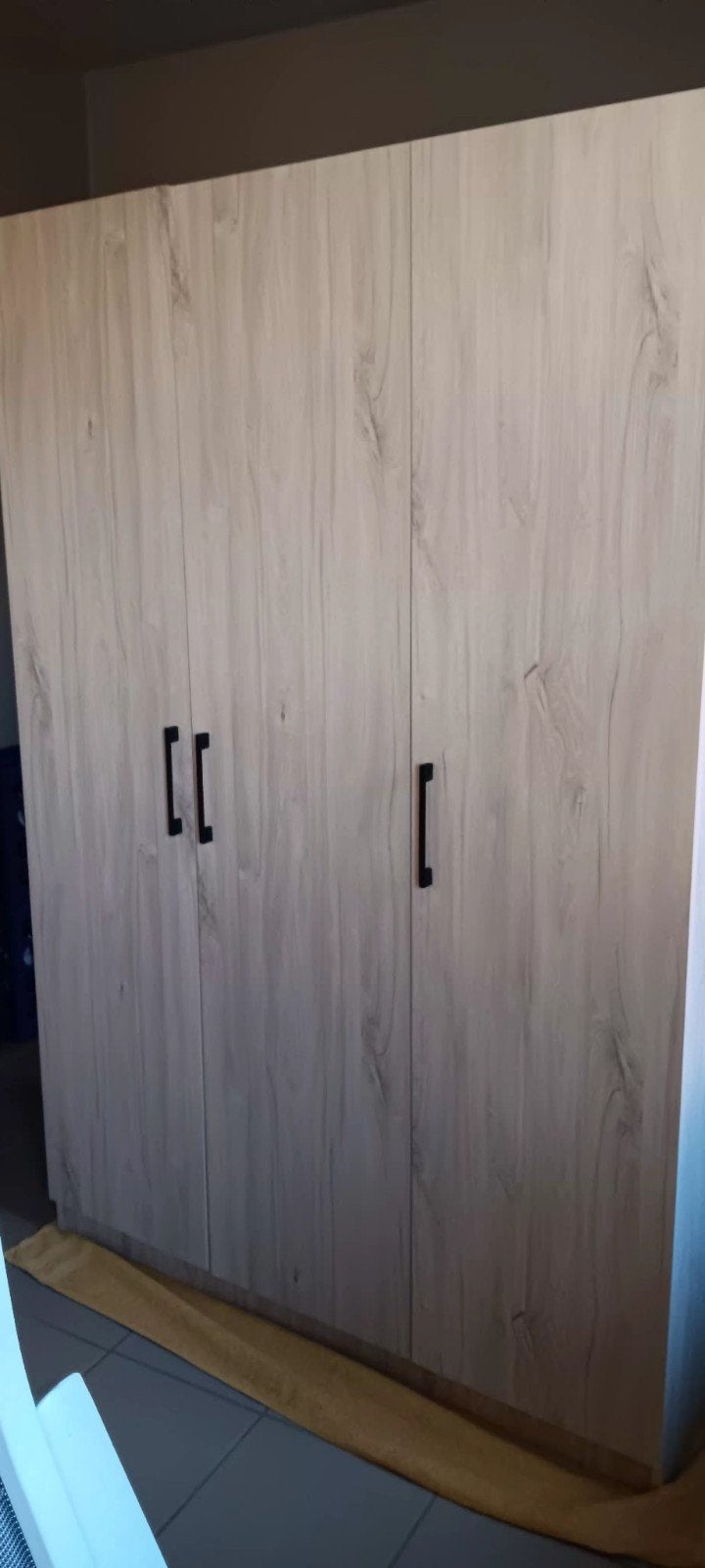 moderne landelijke  kast 120B/180H/50D new grey oak, 25 à 50 cm, 100 à 150 cm, Utilisé, Avec porte(s)