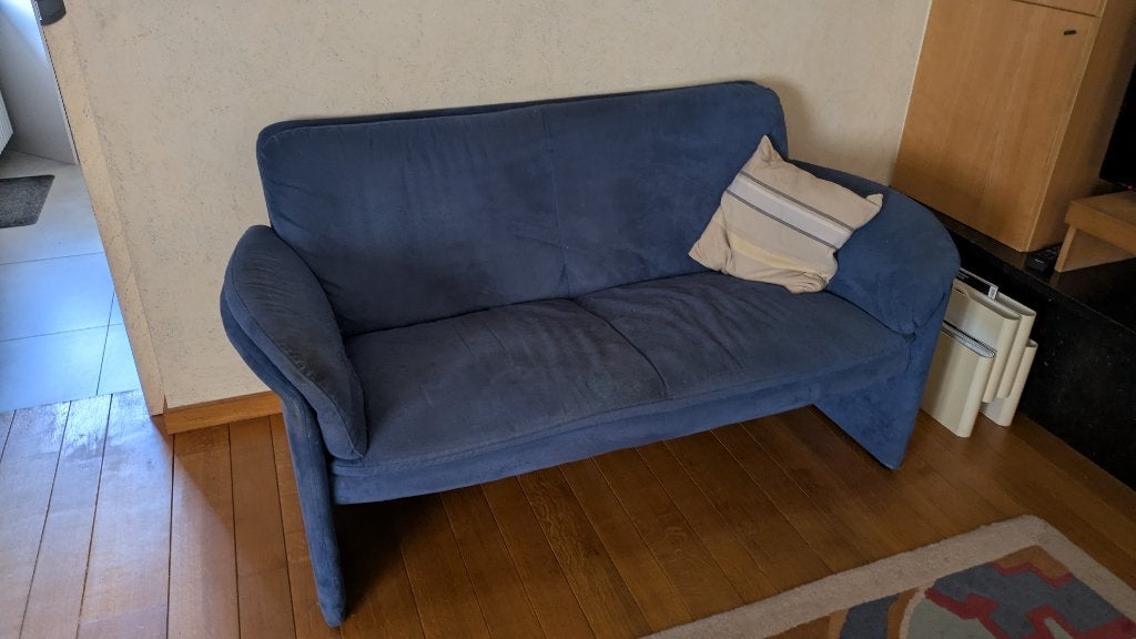 Canapé design 2.5 places Leolux Catapala en Alcantara, Enlèvement