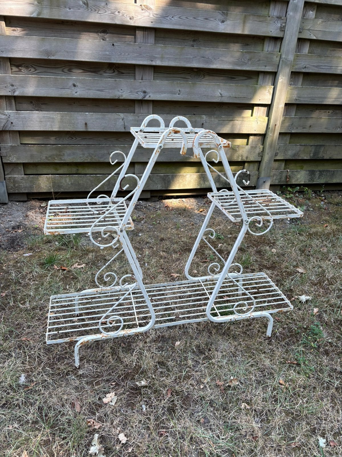 Ancien porte-plantes en fer, étagère à fleurs Brocant, Vélos & Vélomoteurs, Enlèvement, Utilisé
