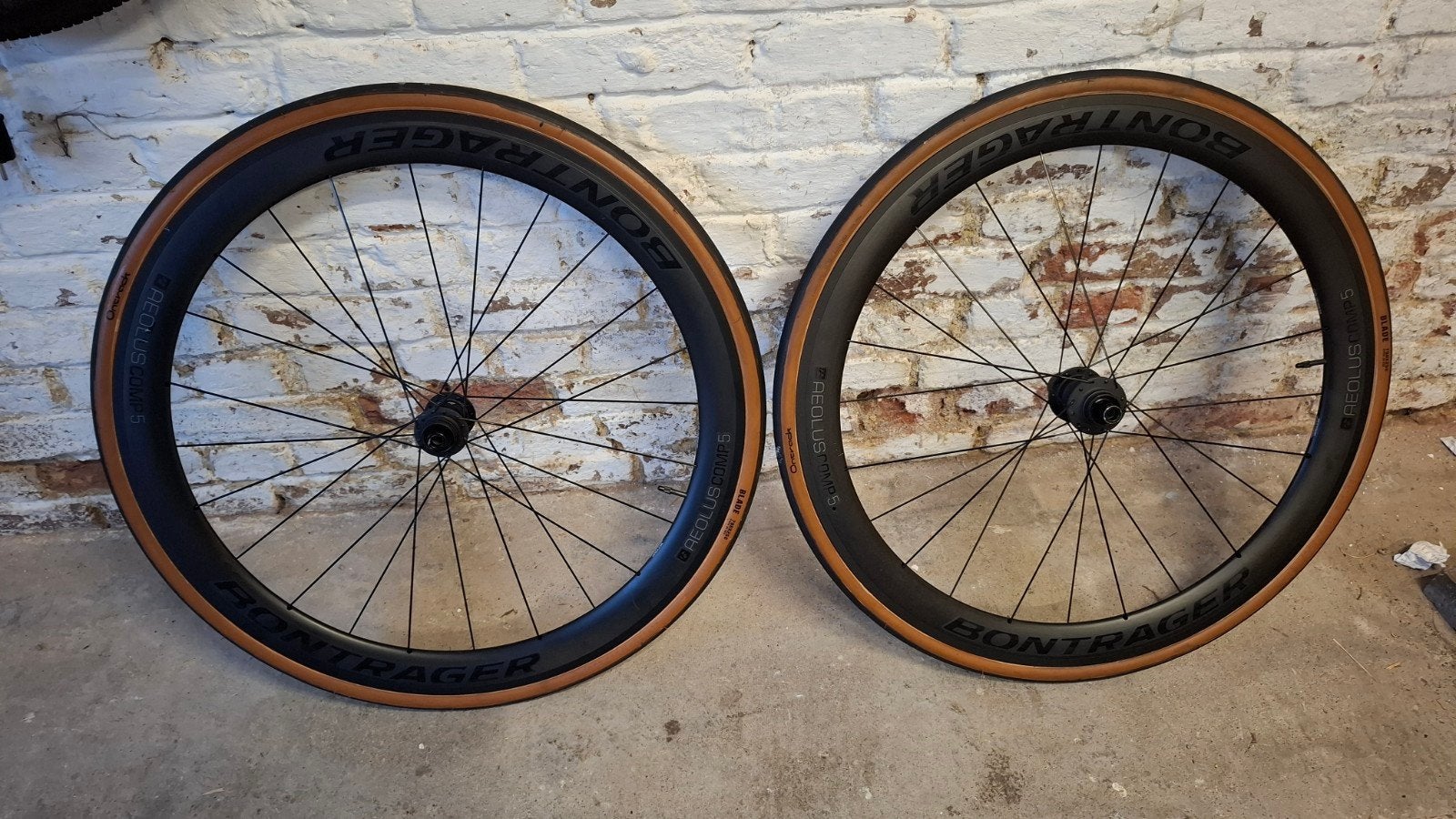 Bontrager Aeolus Comp 5 TLR Disc 50mm, Gebruikt, Bontrager, Racefiets, Ophalen