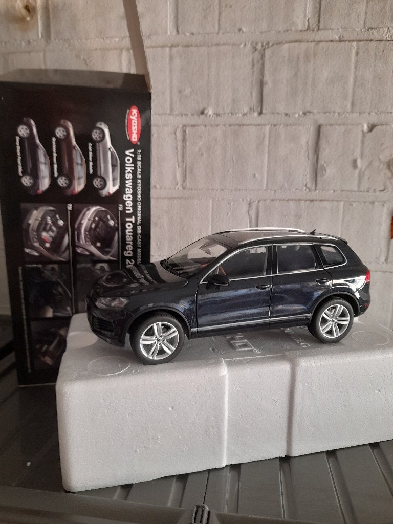 Kyosho VW TOUAREG 1/18, Enlèvement ou Envoi, Comme neuf, Voiture, Kyosho