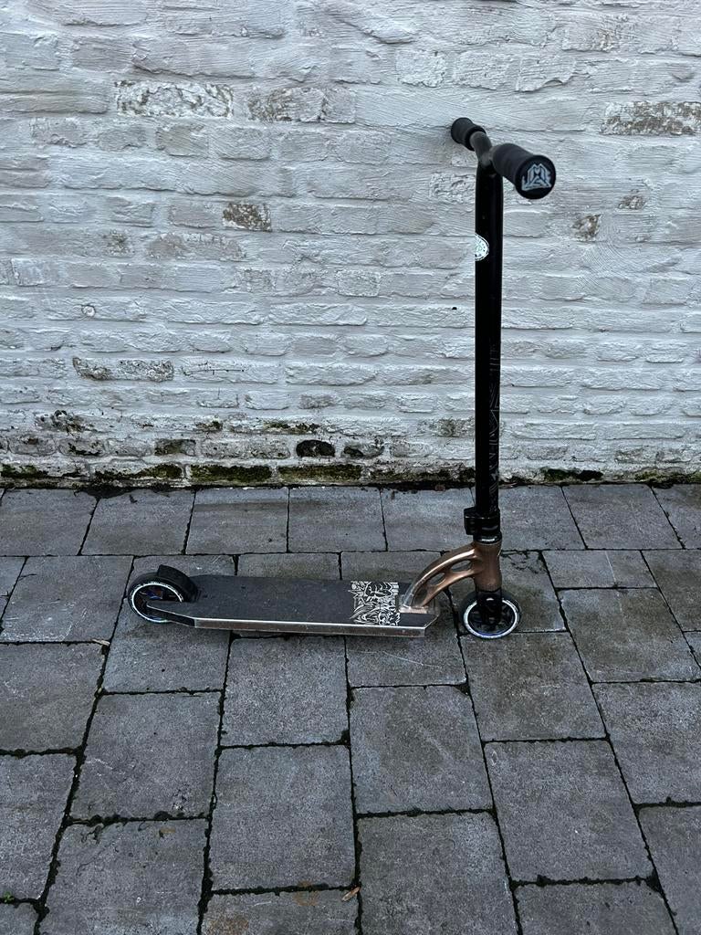 MGP stuntstep custom, Fietsen en Brommers, Steps, Ophalen, Zo goed als nieuw