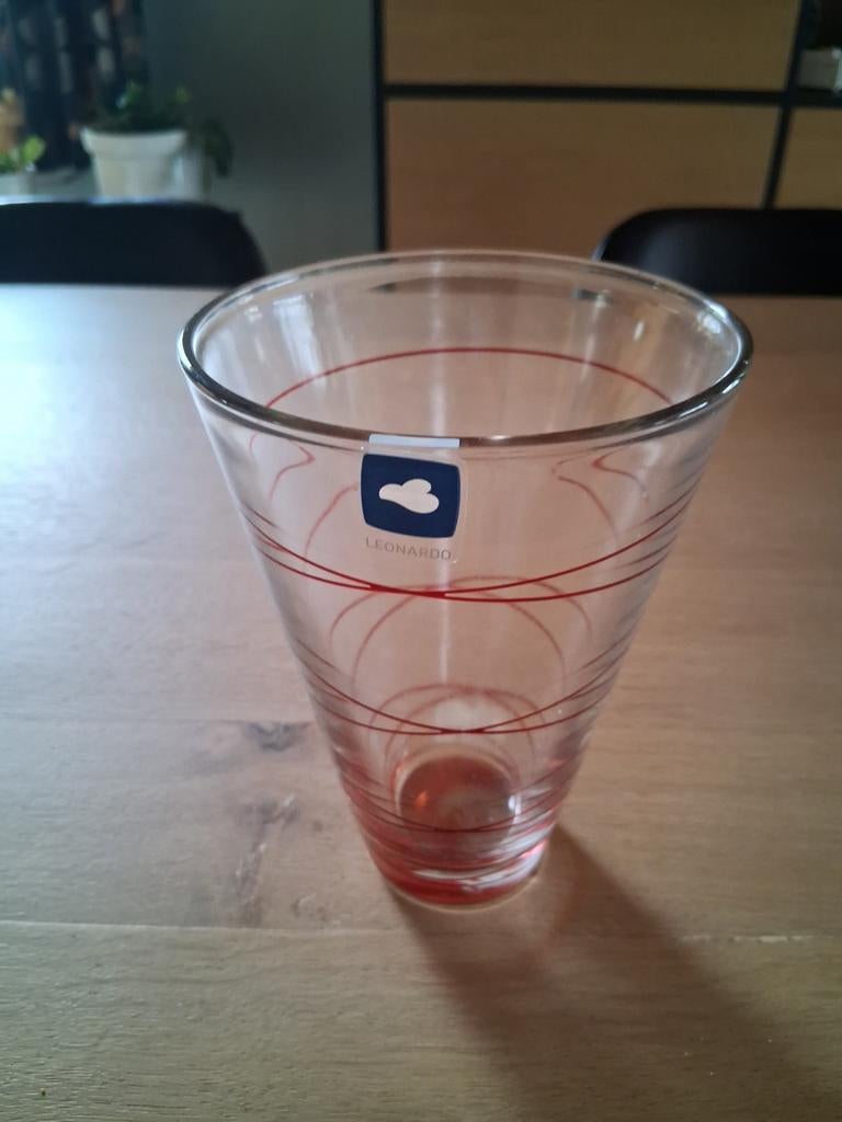 Vaas Leonardo, Verzamelen, Glas en Drinkglazen, Ophalen of Verzenden