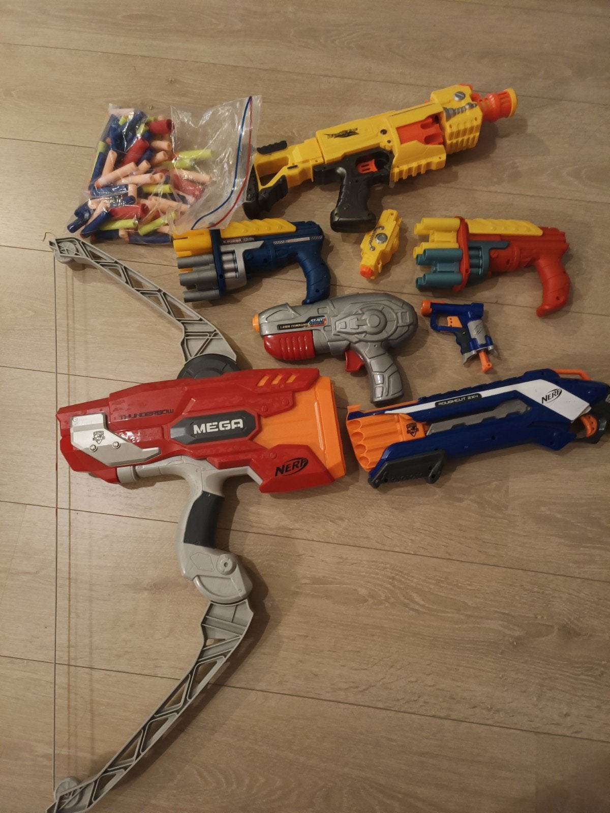 Nerf geweren en andere + pijltjes 7 geweren, Ophalen