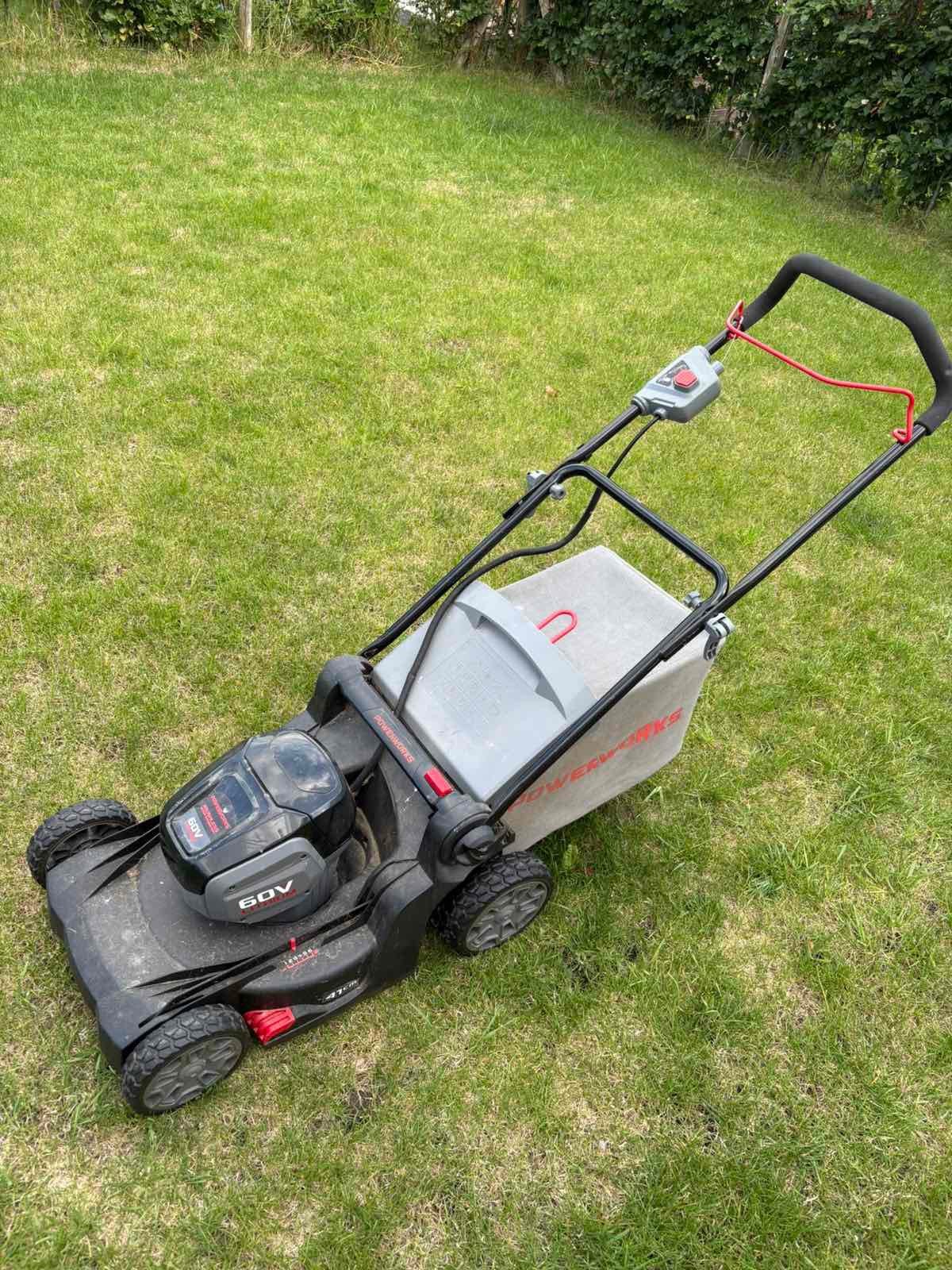 Elektrische grasmaaier, Tuin en Terras, Grasmaaiers, Ophalen, Gebruikt, Elektrische grasmaaier